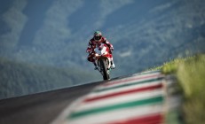 田径赛场焦点！中国队对阵韩国队，豪门翻车，赛后引发巨大争议